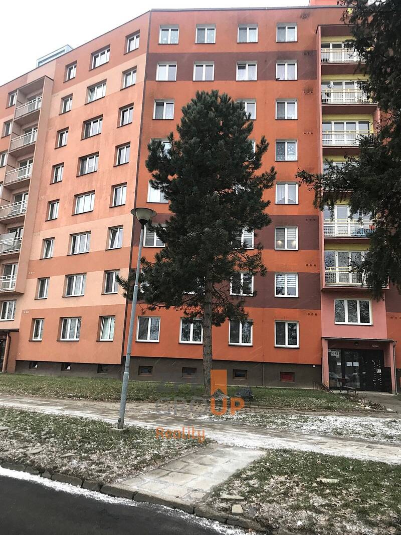 Prodej bytu 2+1 o rozloze 49 m2, ulice SPC H, Krnov - Pod Cvilínem